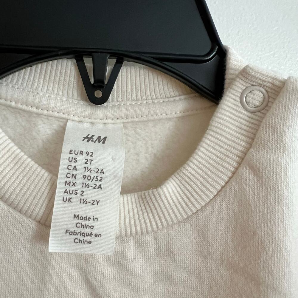 H&M Brooklyn NYC sweatshirt dress - Picture 4 of 10